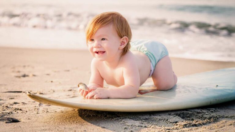 melhores praias para conhecer com bebês