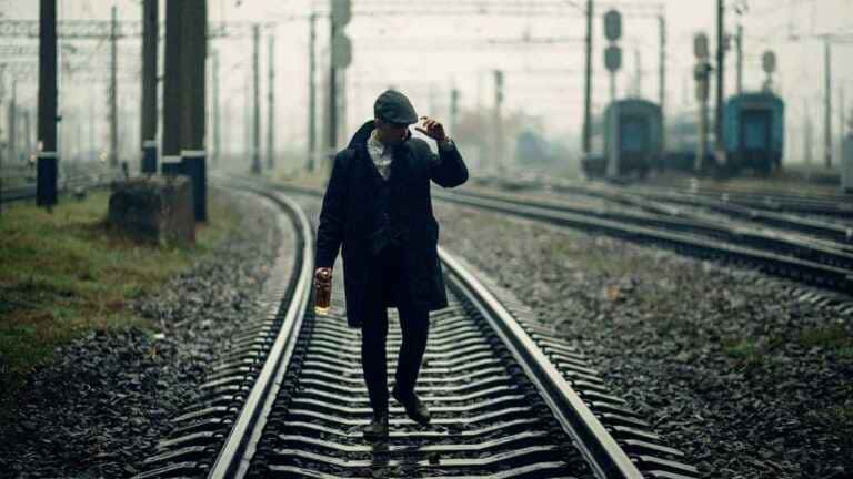 Assistir Peaky Blinders 6 Temporada Dublado: Onde Encontrar e Como Assistir