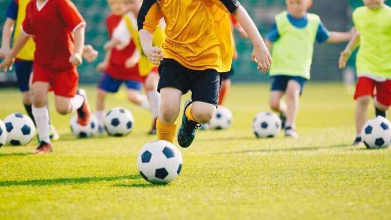 Escola de Futebol Society